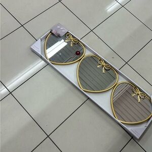 Wall jeweled mirror decor set